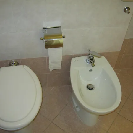 Apartament Flavia Flats 4 *